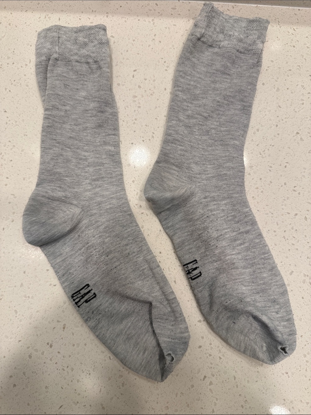 GAP Men’s Heather Gray Crew Socks